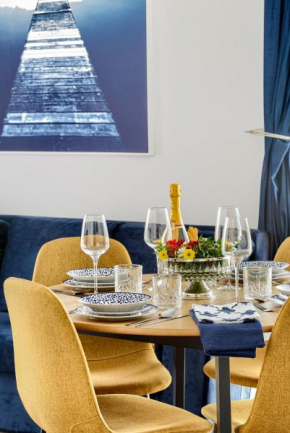 ARI Navy Apartment - High-end Residence